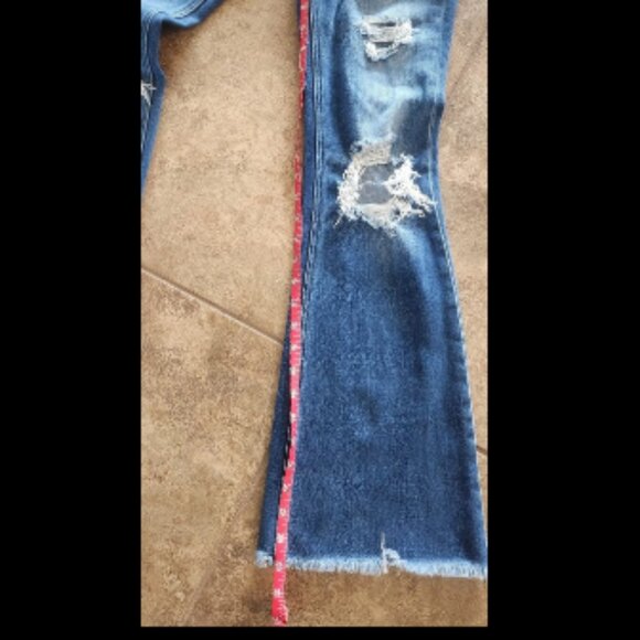 KanCan Flare Distressed jeans - Picture 4 of 5